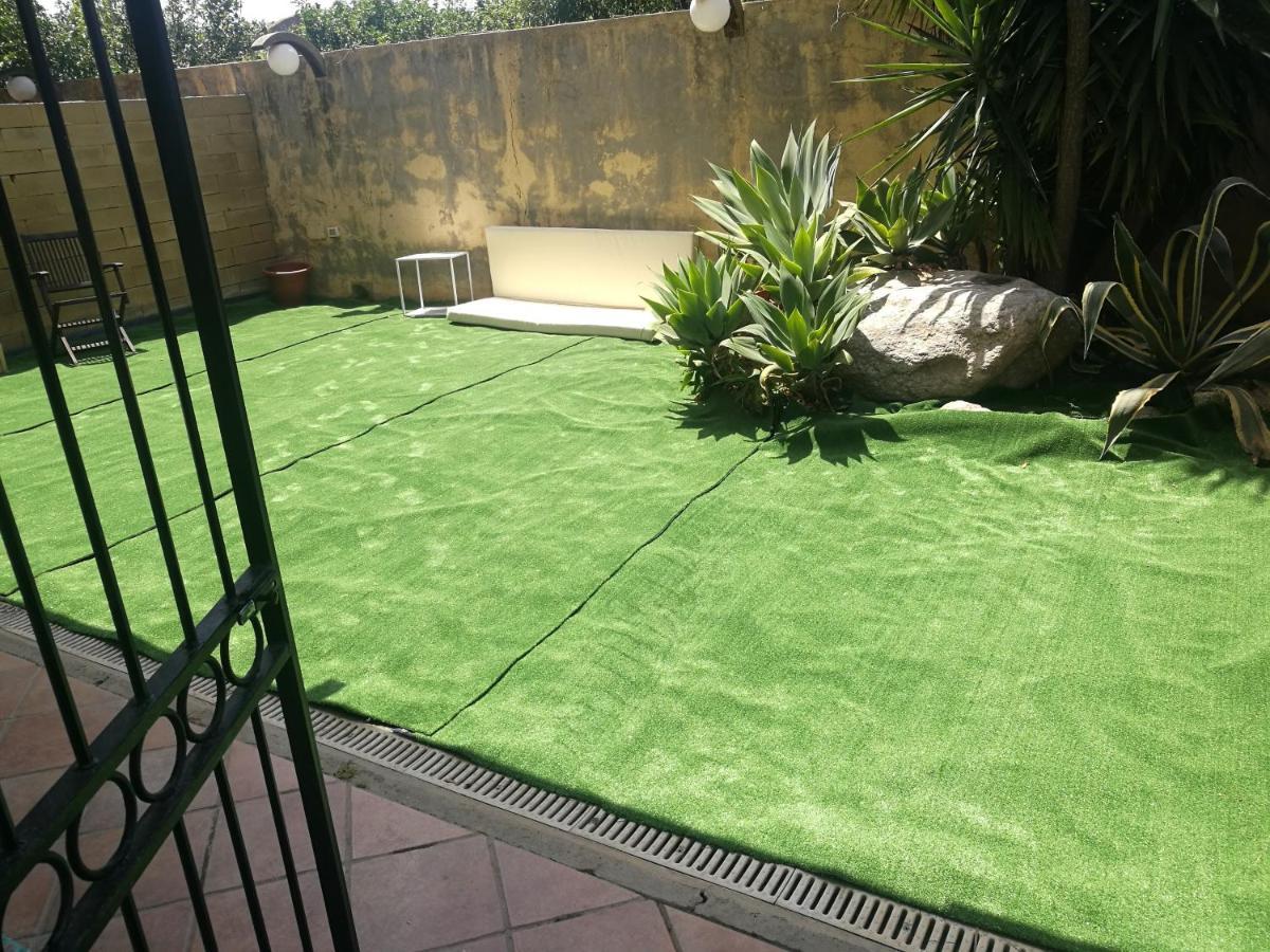 A Pellaro La Casa Di Cherie เรจโจ ดี คาลาเบีย ภายนอก รูปภาพ